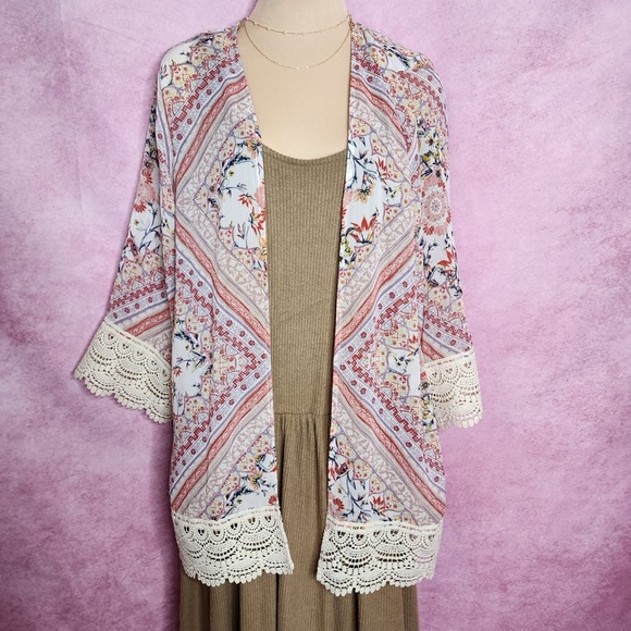 Rewind Tops - 176. Rewind Kimono Small Boho Floral Print Crochet Trim Open Front